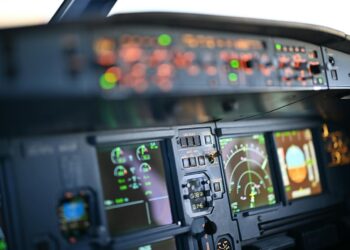 Control de tráfico aéreo y UAPs: una asignatura pendiente